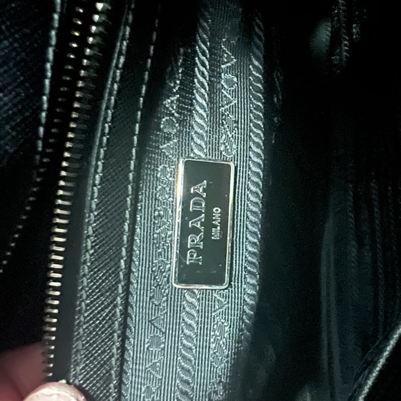 Prada Leather Messenger Bag Large authentic - Picture 7 of 13